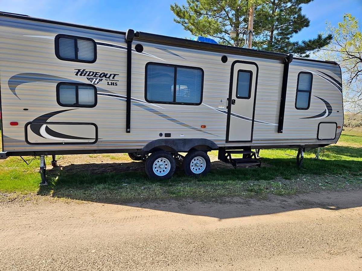 Used 2018 Keystone Hideout