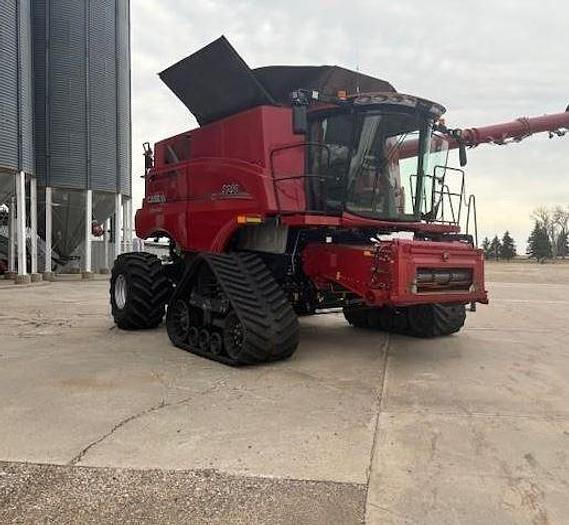 Used 2021 Case IH 9250 Combine