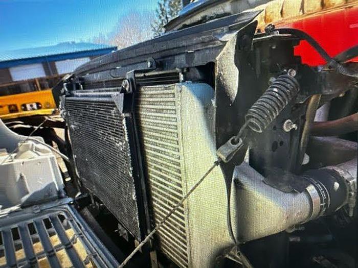 Used 2002 Chevrolet 6500