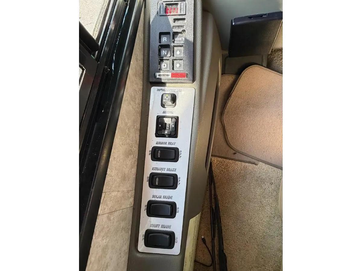 Used 2010 Winnebago Journey Express 34y