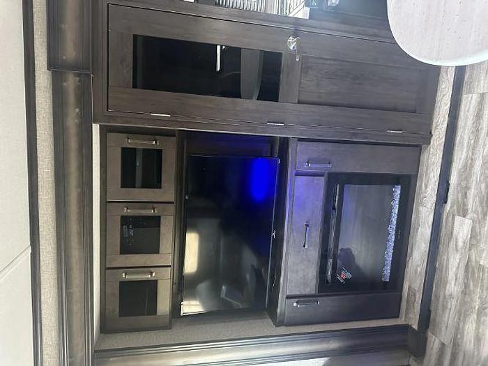 Used 2022 Grand Design Reflection