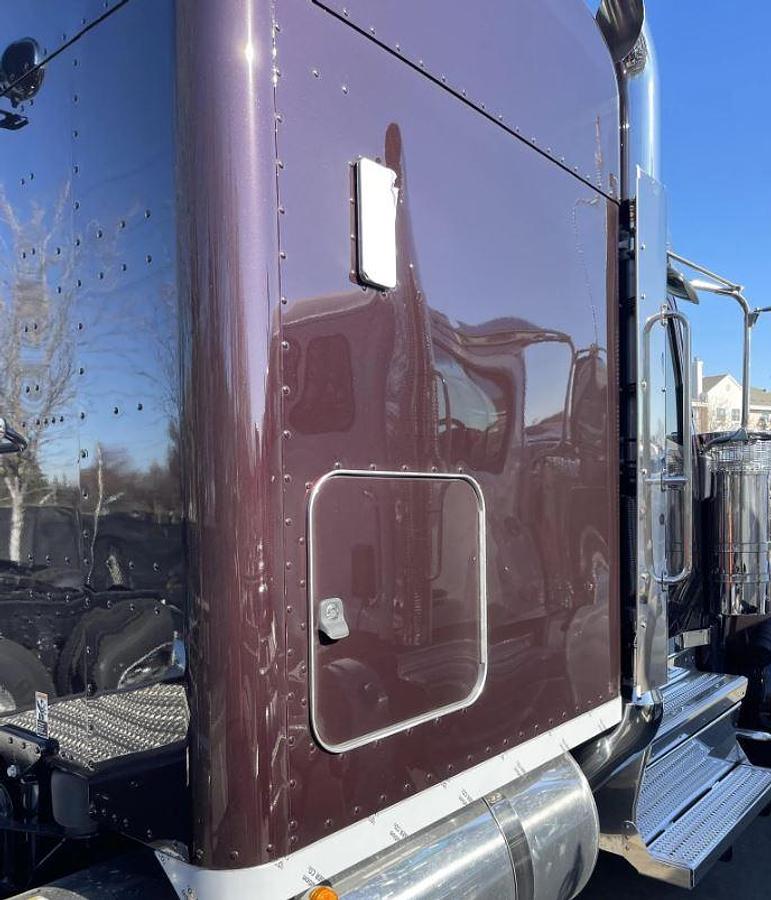 Used 2026 Peterbilt 589