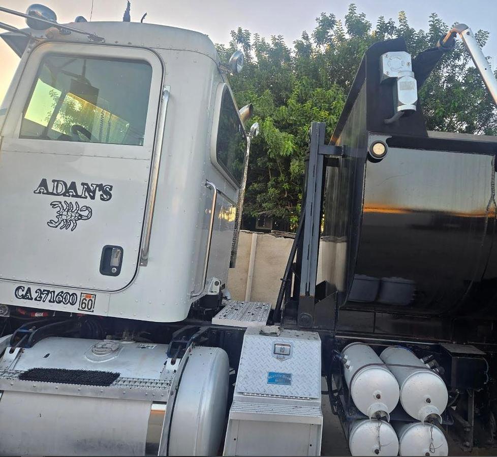 Used 2013 Peterbilt 386 Dump Truck