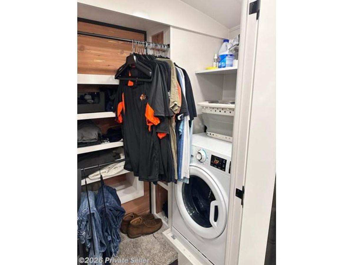 Used 2024 Jayco Pinnacle 38fbrk
