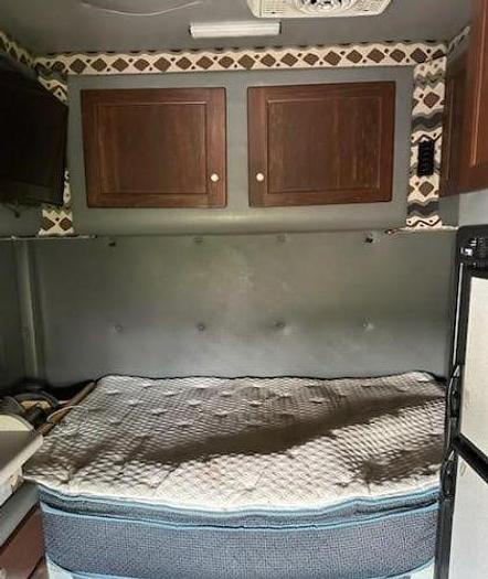 Used 2015 Freightliner Business Class M2 112