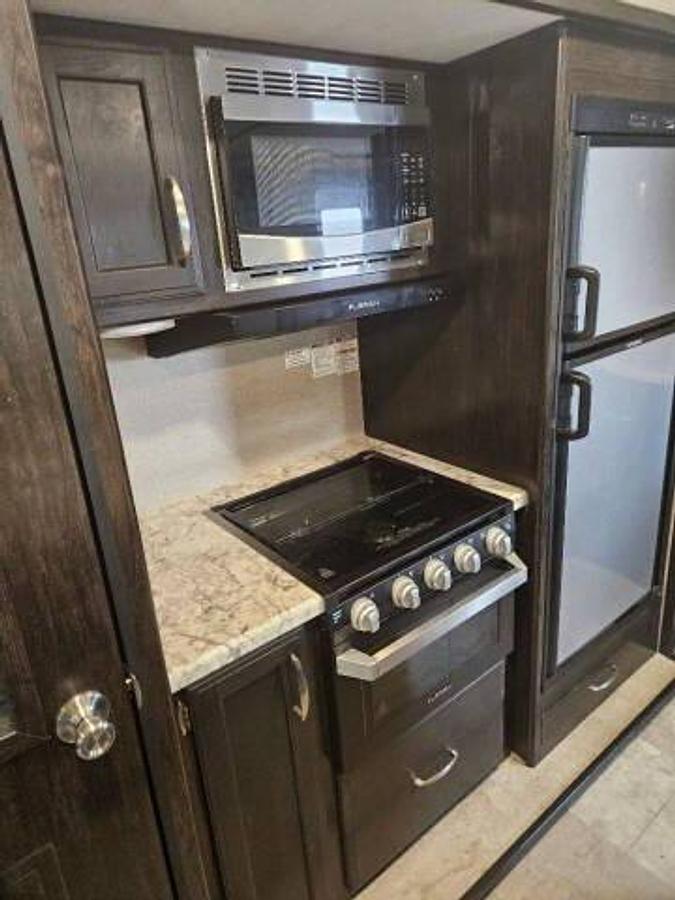 Used 2020 Grand Design Imagine Series 2970RL Travel Trailer