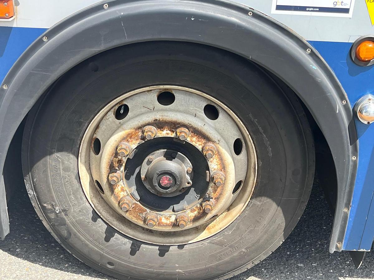 Used 2003 Passenger Bus