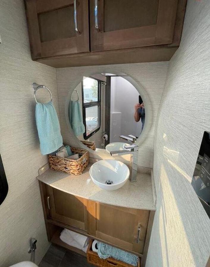 Used 2022 Tiffin Motorhomes Wayfarer 25RW Class C Motorhome