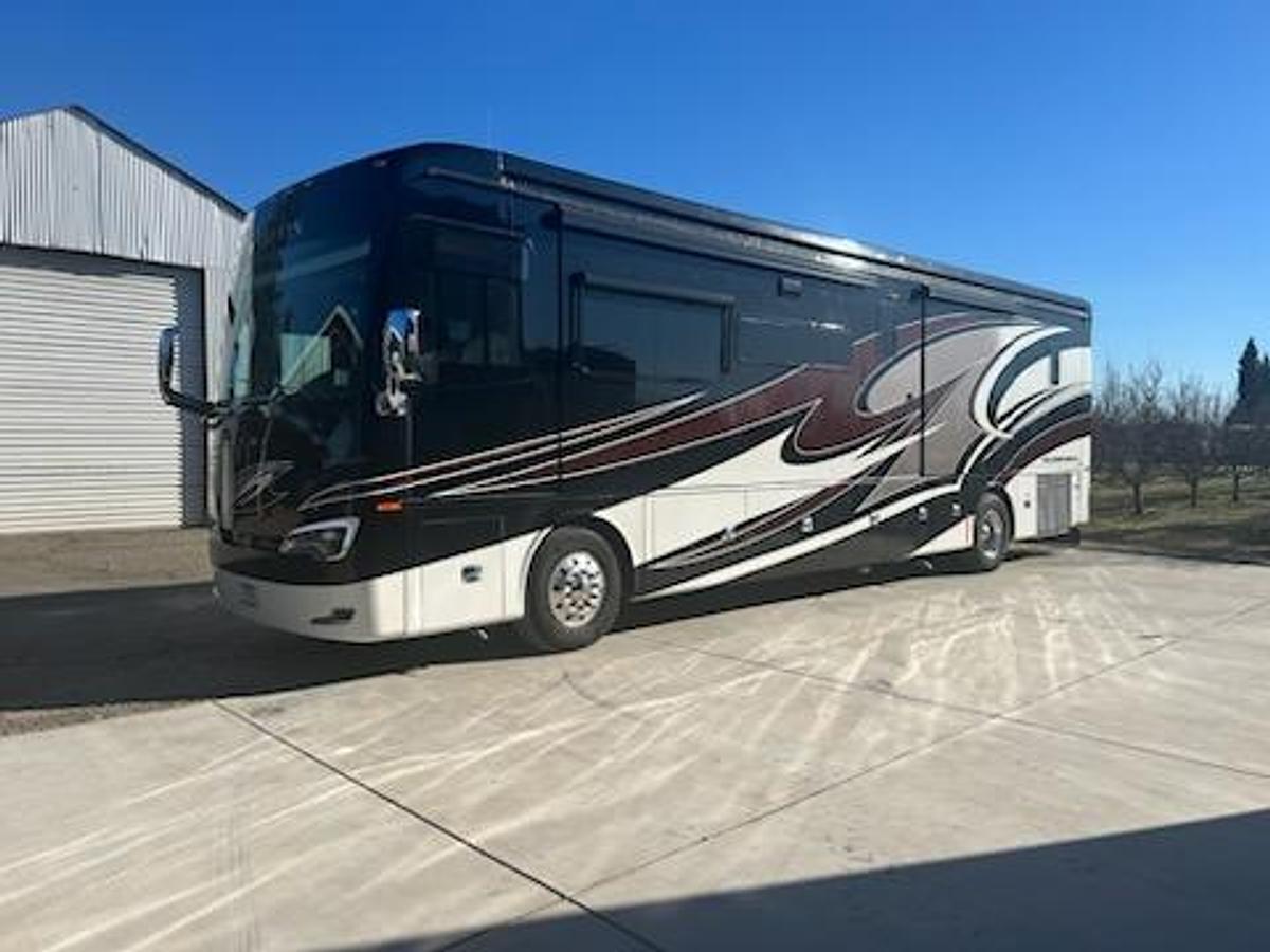Used 2021 Tiffin Motorhomes ALLEGRO BUS 40 IP Class A Motorhome