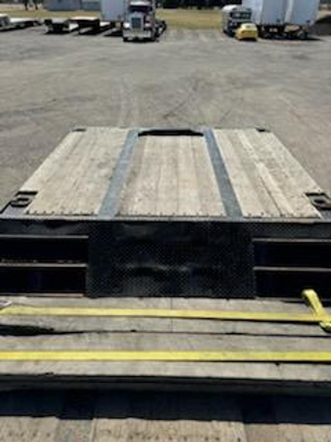 Used 2015 XL Specialized 70 MFG Lowboy Trailer