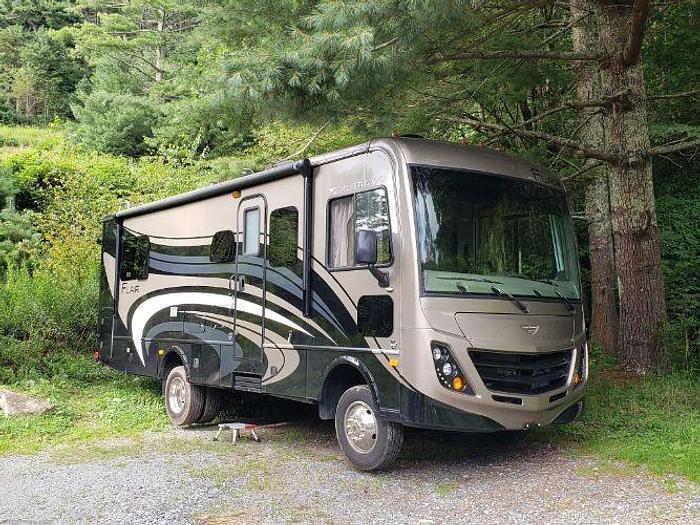 Used 2016 Fleetwood Flair 26E