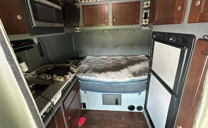 Used 2015 Freightliner Business Class M2 112