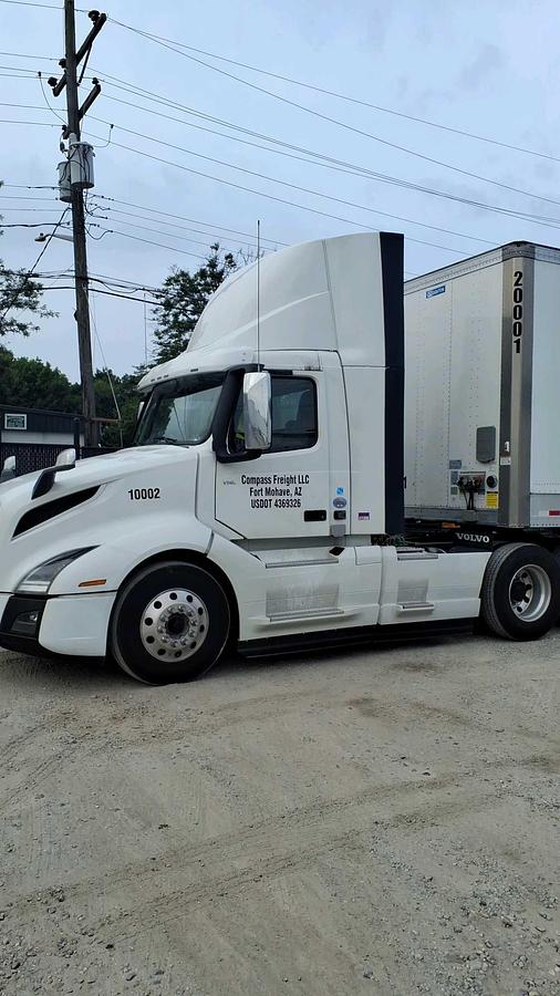 Used 2024 Volvo 300 Day Cab Semi Truck