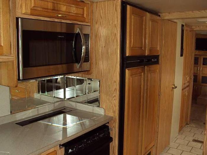 Used 2002 Holiday Rambler Endeavor