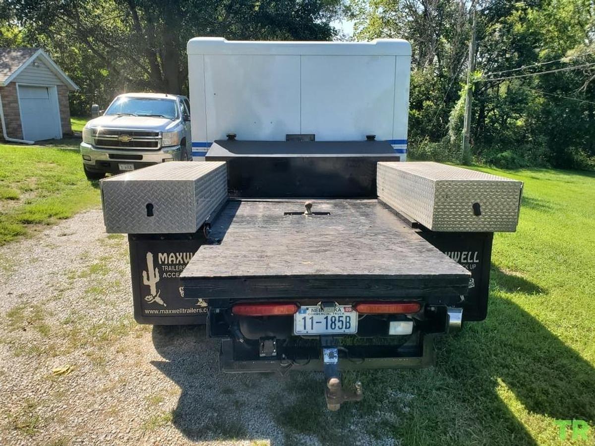 Used 2013 Chevy Express 4500 2wd 6.6L LGH Duramax Diesel Transporter