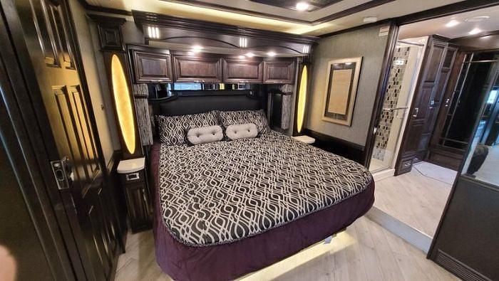 Used 2017 Newmar Mountain Aire 4553