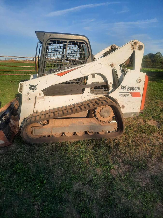 Used 2018 Bobcat T-740 Skid Loader