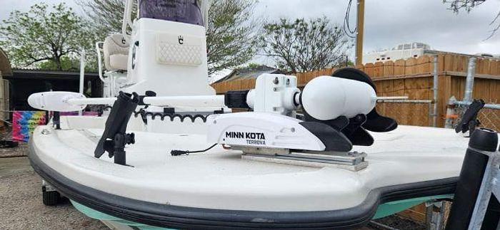 Used 2022 Catalyst Cat