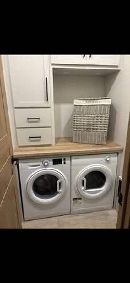 Used 2025 Forest River Sandpiper 3800RK