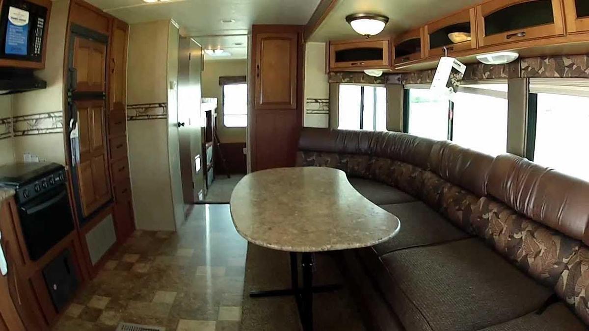 Used 2013 Forest River Surveyor SP-220 Travel Trailer