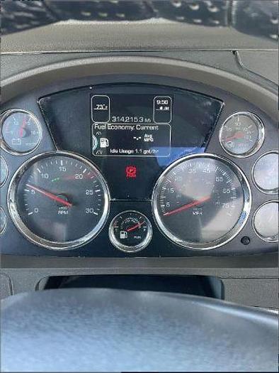 Used 2018 KENWORTH T880