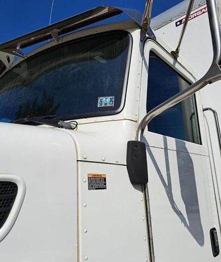 Used 2014 Peterbilt 337