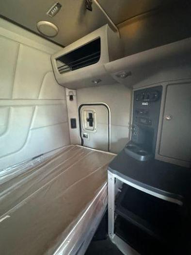 Used 2019 Peterbilt 579