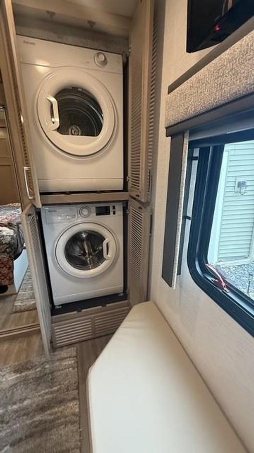 Used 2025 Renegade Valencia 38RW