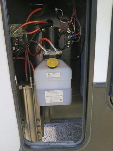 Used 2019 Keystone Fuzion 373