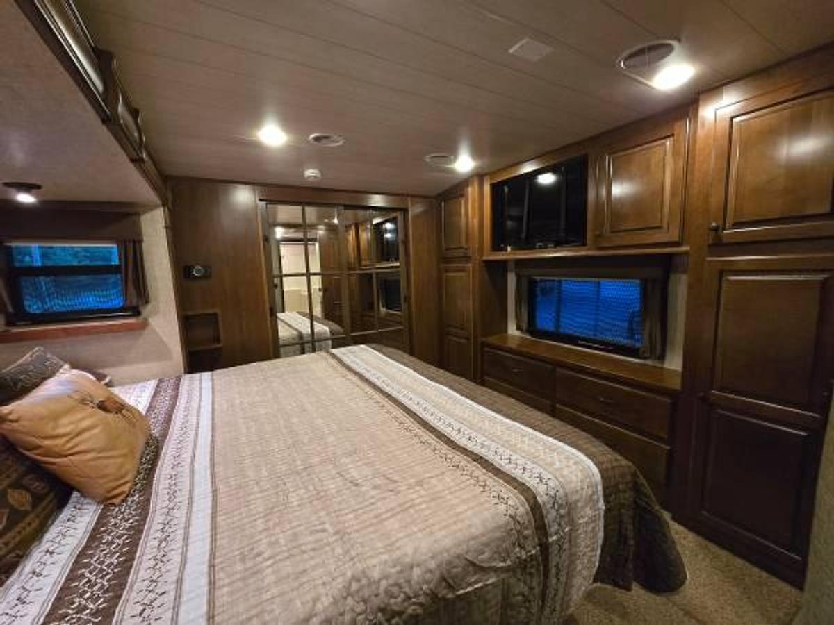 Used 2016 Heartland Bighorn