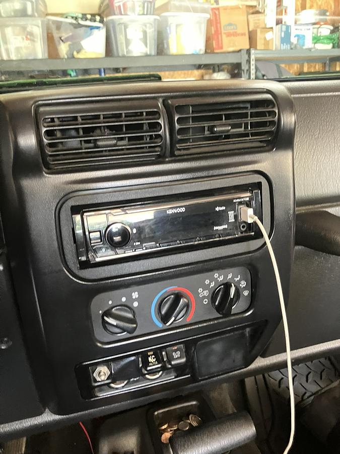 Used 2004 Jeep Wrangler 4X4