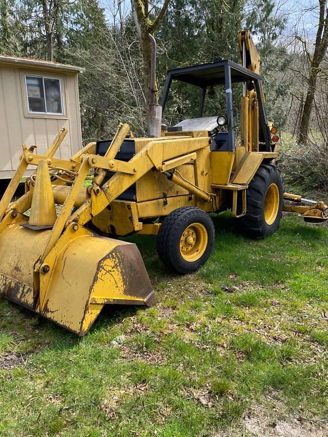 Used Case 580C Backhoe