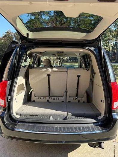 Used 2012 Dodge Grand Caravan SXT