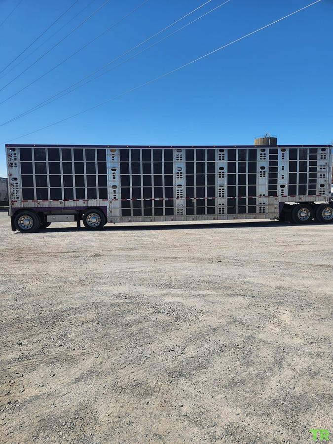 Used 2016 Wilson Cattle Trailer