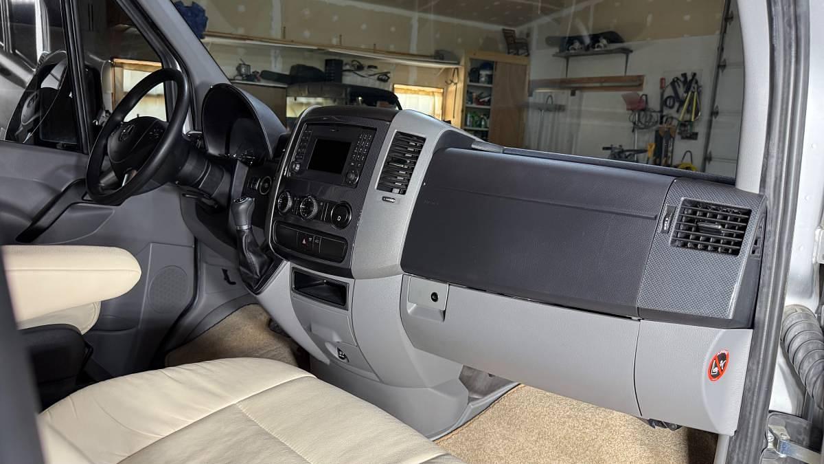 Used 2016 Pleasure-Way Plateau