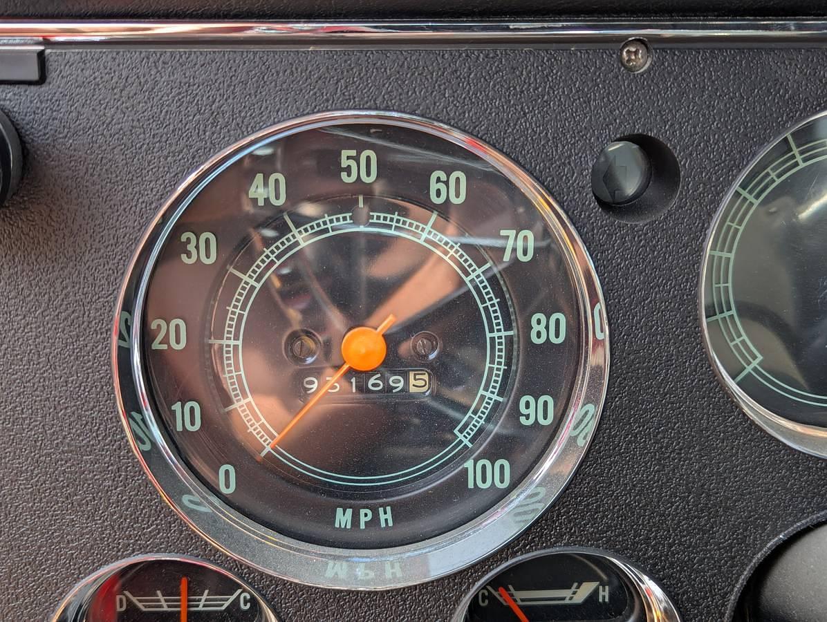 Used 1972 Chevrolet Suburban