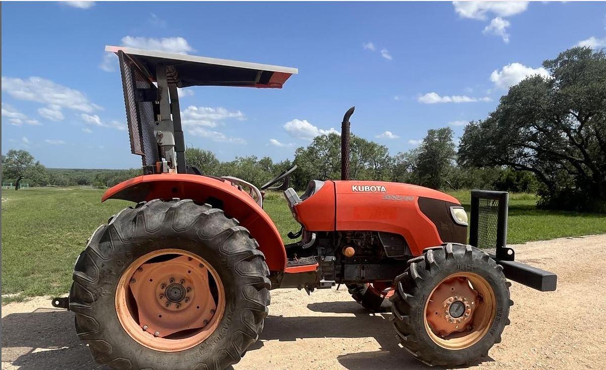 Used 2008 KUBOTA M8540 Tractor