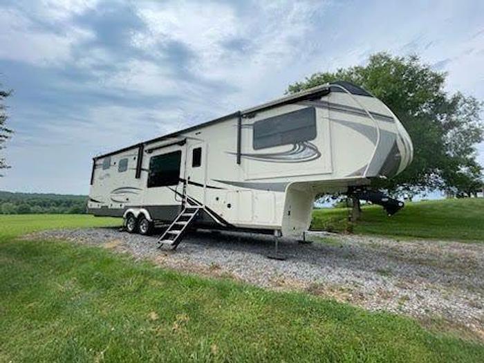 Used 2021 Grand Design Solitude 380FLR