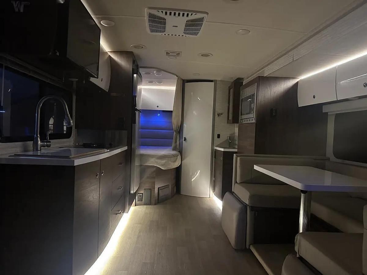 Used 2020 Winnebago View 24J