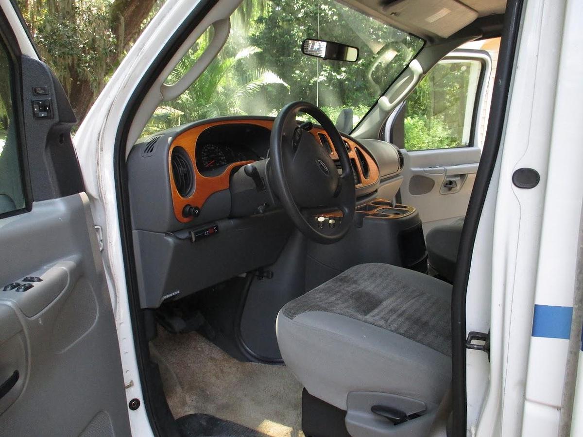 Used 2001  Gulf Stream BT Cruiser Class C Motorhome