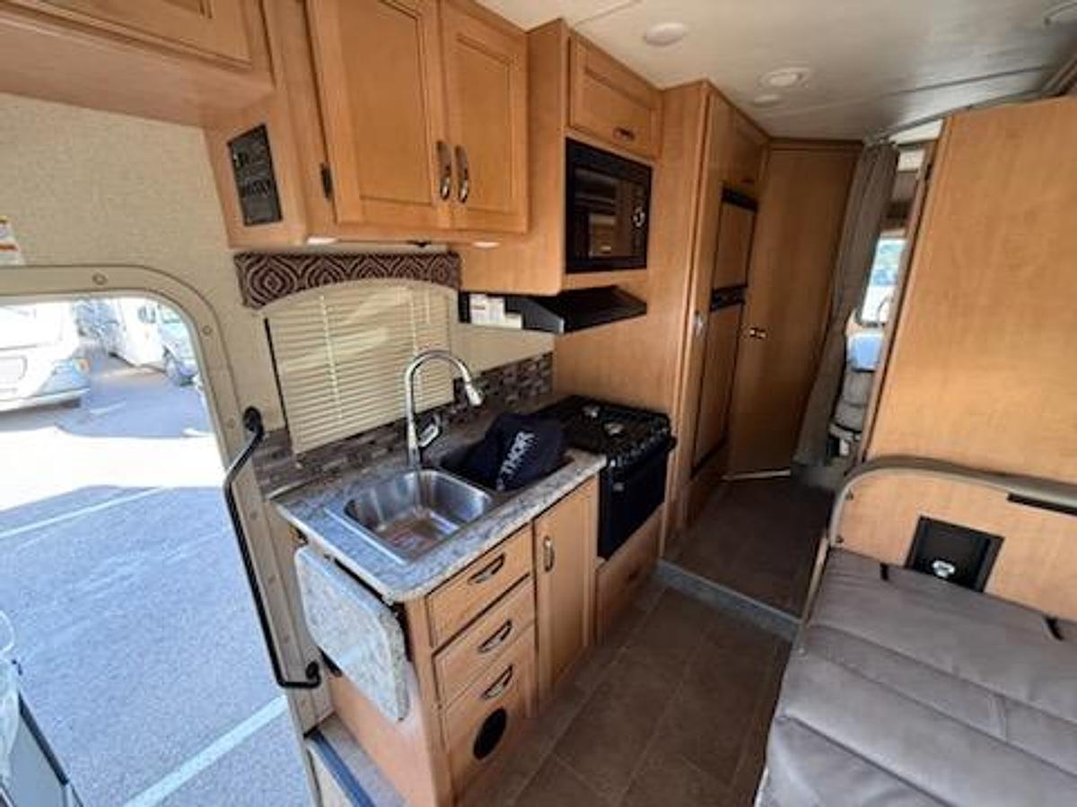 Used 2017 Thor Motor Coach Chateau 24F Class C Motorhome