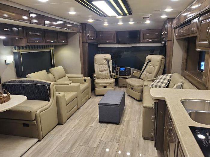 Used 2020 Entegra Reatta XL 39T2