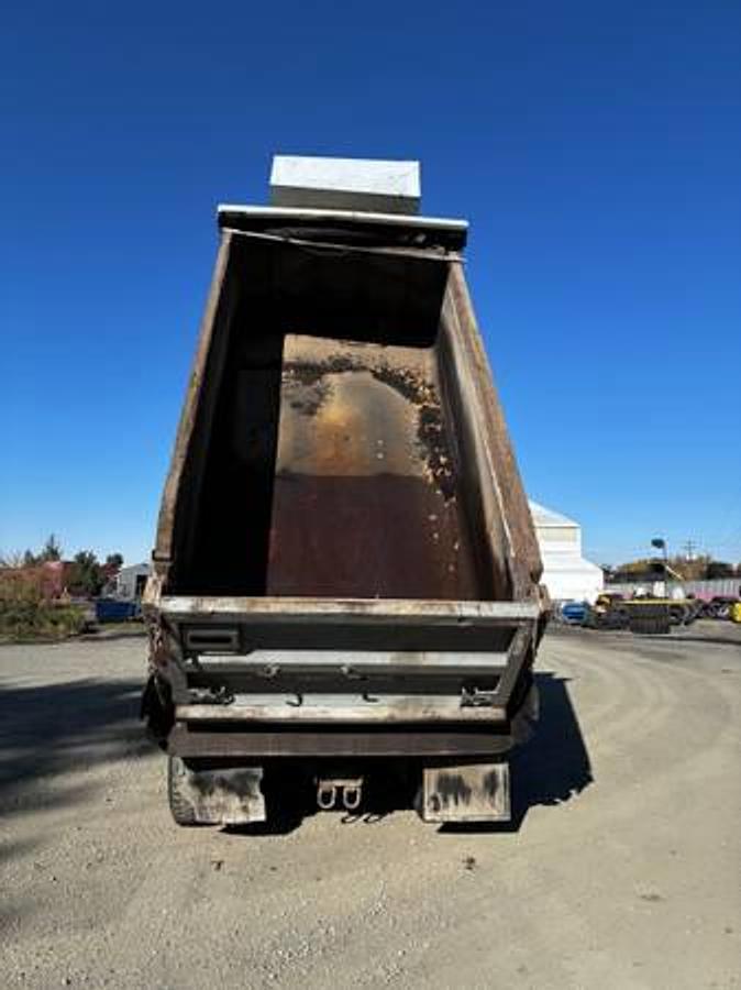 Used 2007 Freightliner FLD120SD Tri-Axle Dump Truck