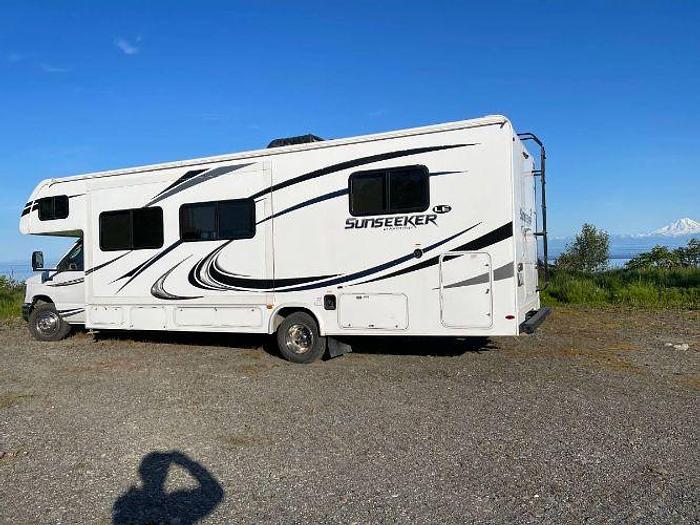 Used 2020 Forest River Sunseeker 2850S LE
