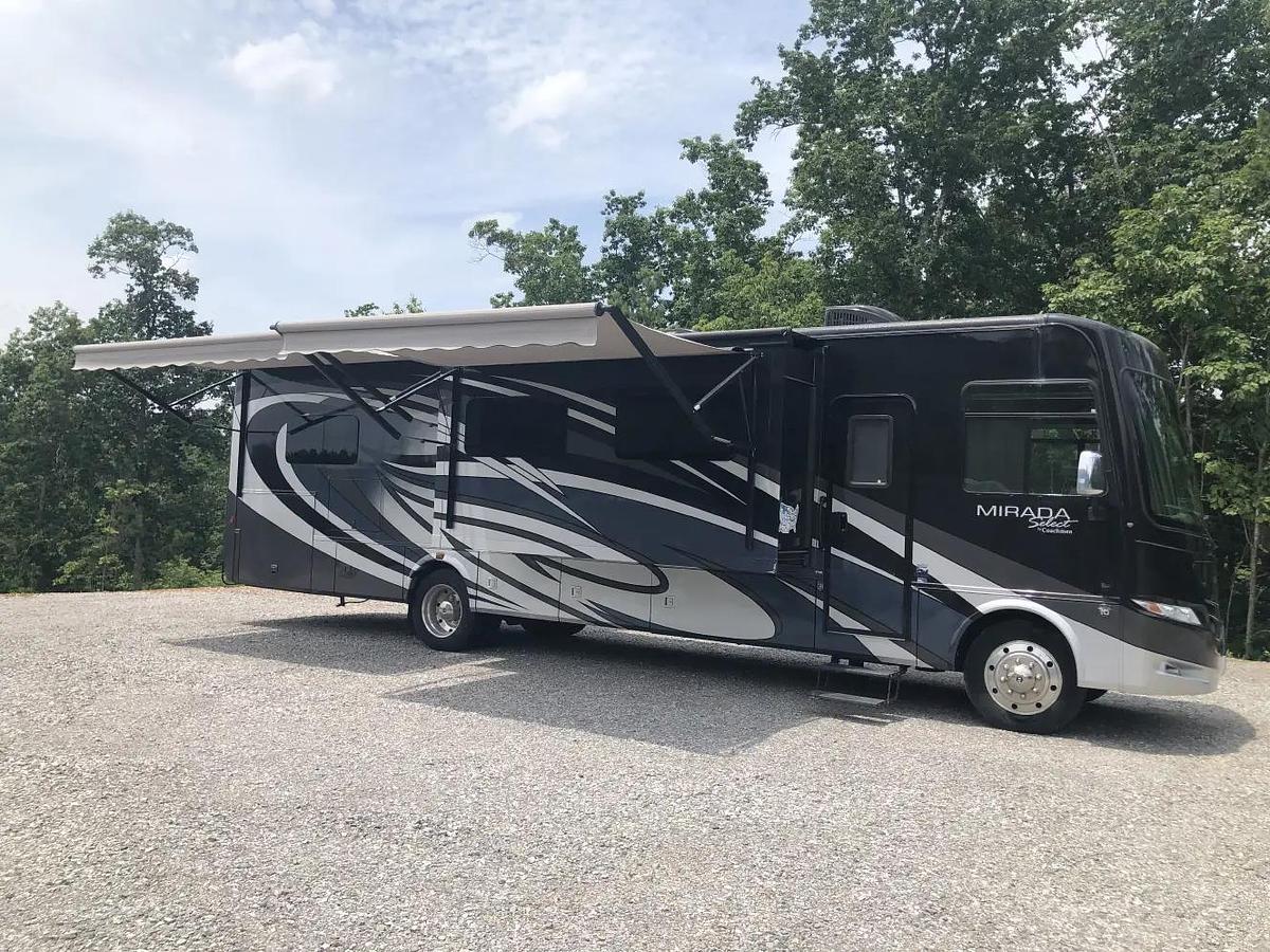 Used 2019 Coachmen Mirada Select 37SB Class A Motorhome