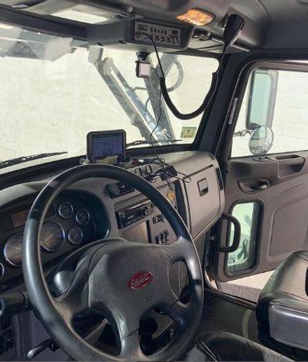 Used 2019 Peterbilt 348