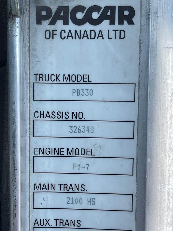 Used 2016 Peterbilt 330 Box Truck