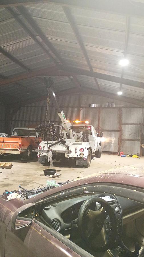 Used 2002 Ford F450 Recover Truck with Boom