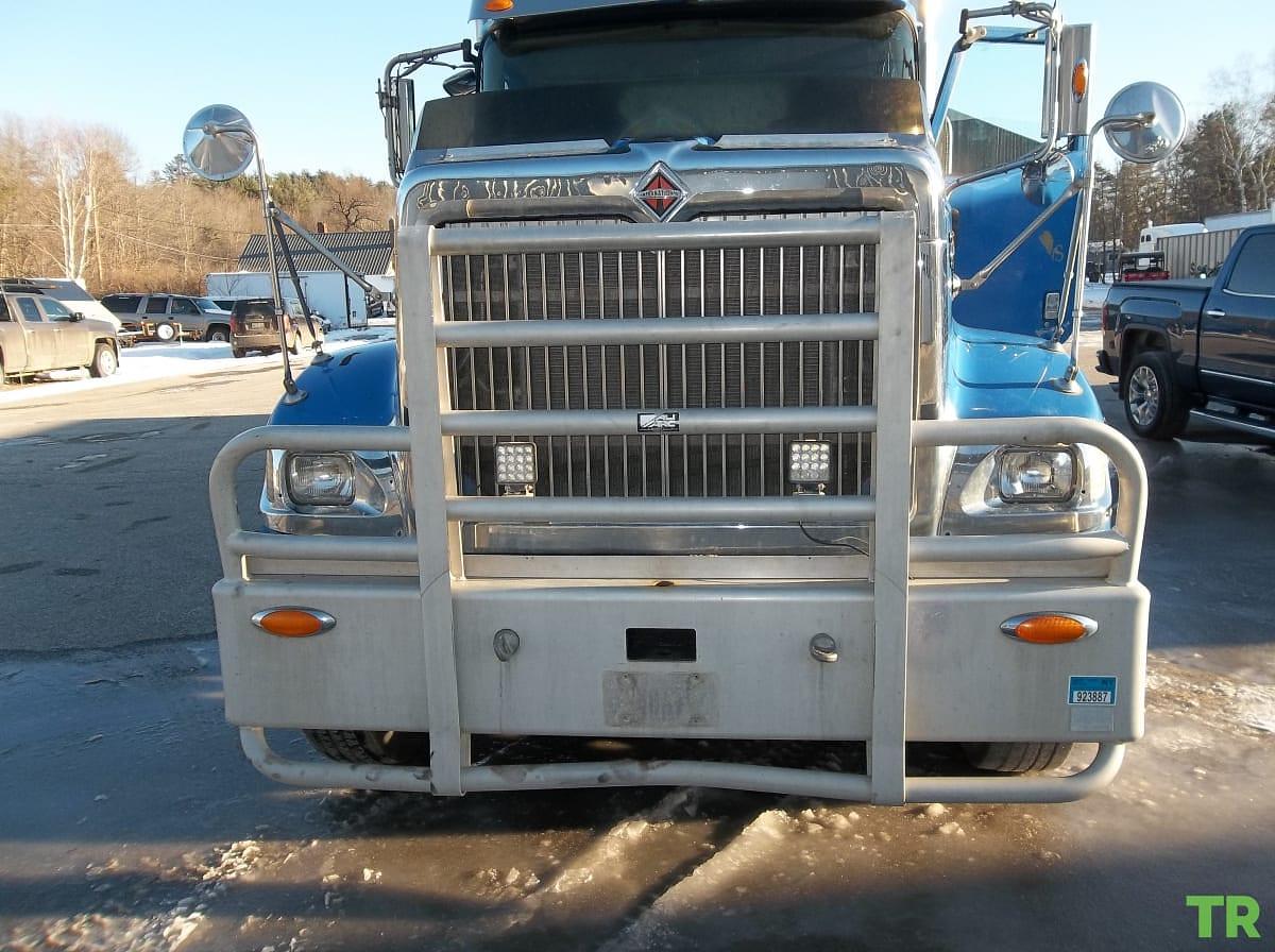 Used International 9900i Tandem Axle Day Cab Semi Tractor
