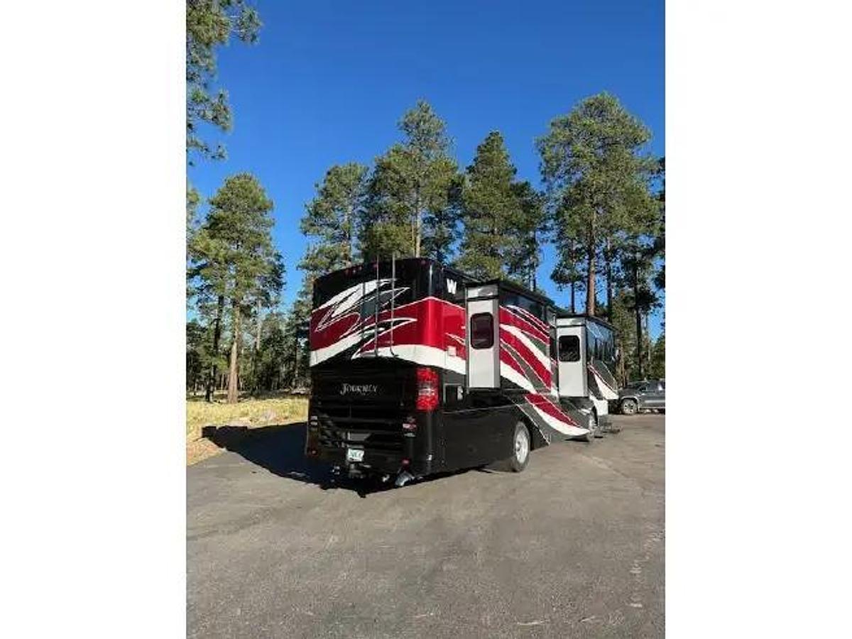 Used 2014 Winnebago Journey 34B Class A Motorhome